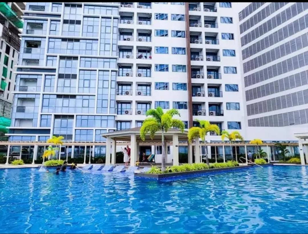 Mactan Newtown Beach Condo Lapu-Lapu City Esterno foto
